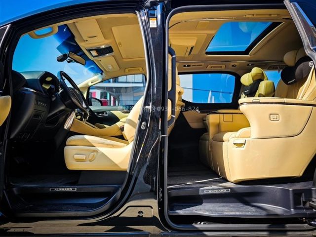 Toyota ALPHARD  第6張相片