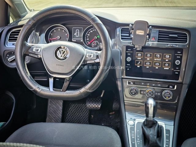 Volkswagen 福斯 Golf  第11張相片