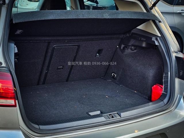 Volkswagen 福斯 Golf  第13張相片