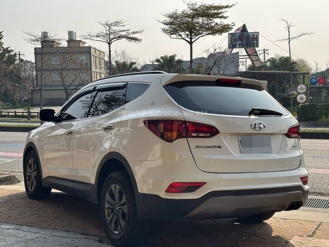 Hyundai Santa Fe  第3張相片