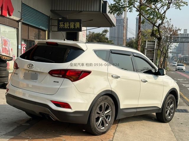 Hyundai Santa Fe  第4張相片