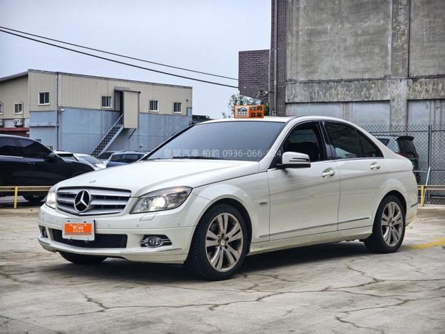 Mercedes-Benz/賓士 C-CLASS  第1張相片