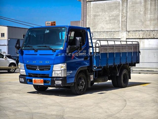Mitsubishi Canter  第1張相片