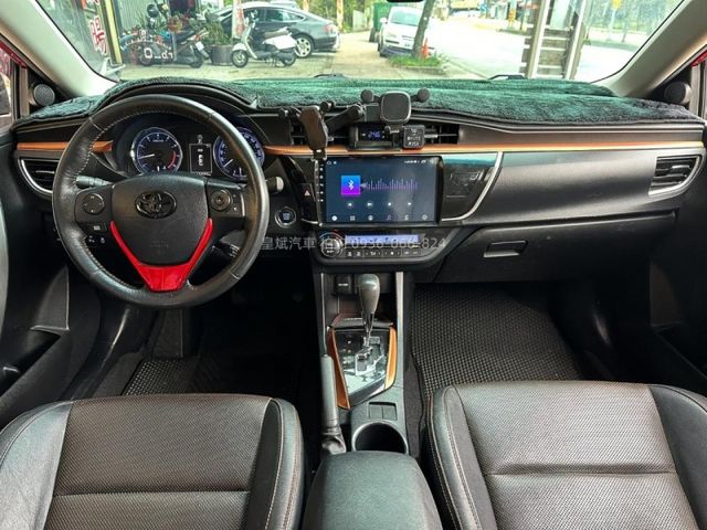 Toyota ALTIS  第14張相片