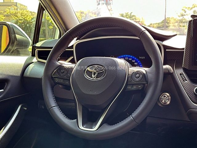 Toyota Auris  第15張相片
