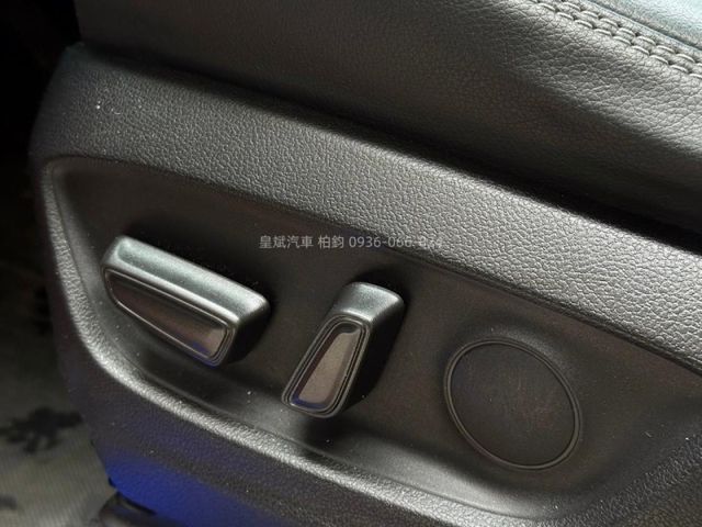 Toyota Corolla Cross  第10張相片