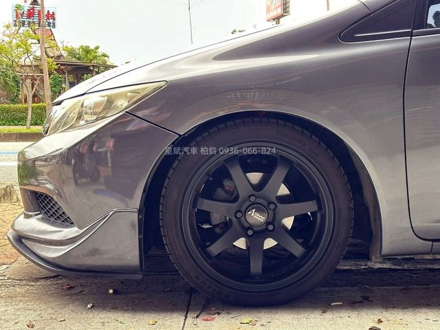 Honda Civic  第8張相片