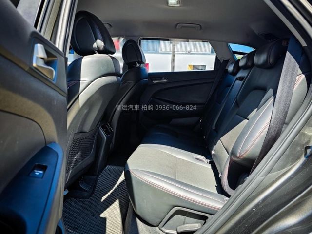 Hyundai Tucson  第10張相片