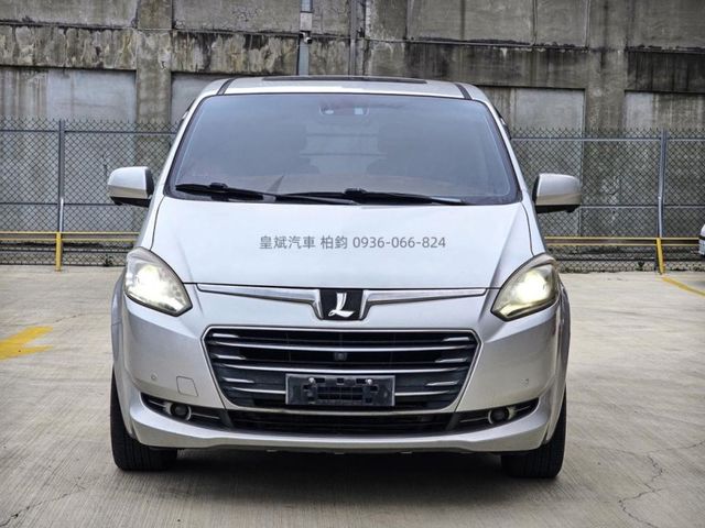 Luxgen M7  第2張相片