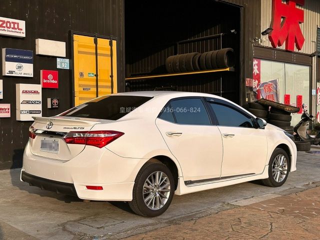 Toyota ALTIS  第4張相片