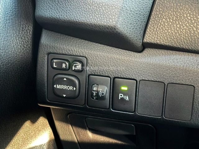 Toyota ALTIS  第7張相片