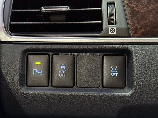 Toyota Camry  第8張相片