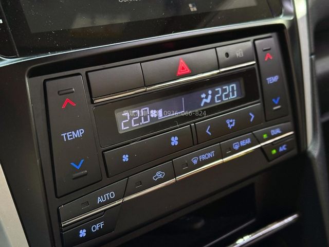 Toyota Camry  第13張相片