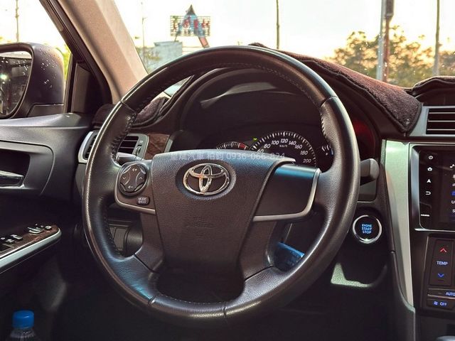 Toyota Camry  第14張相片