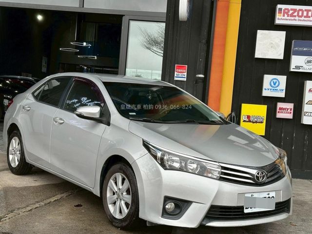 Toyota ALTIS  第2張相片