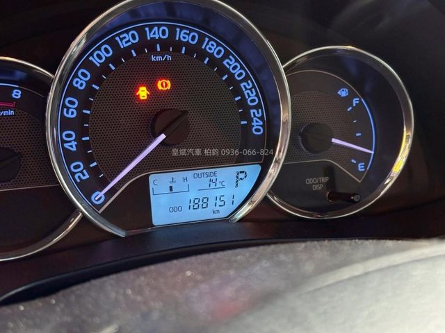 Toyota ALTIS  第8張相片