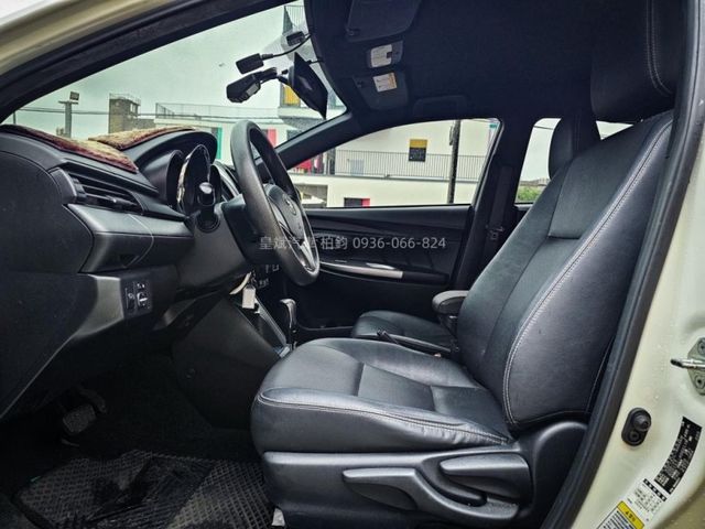 Toyota Yaris  第8張相片