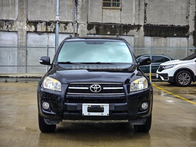 Toyota RAV4  第2張相片