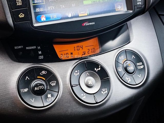 Toyota RAV4  第7張相片