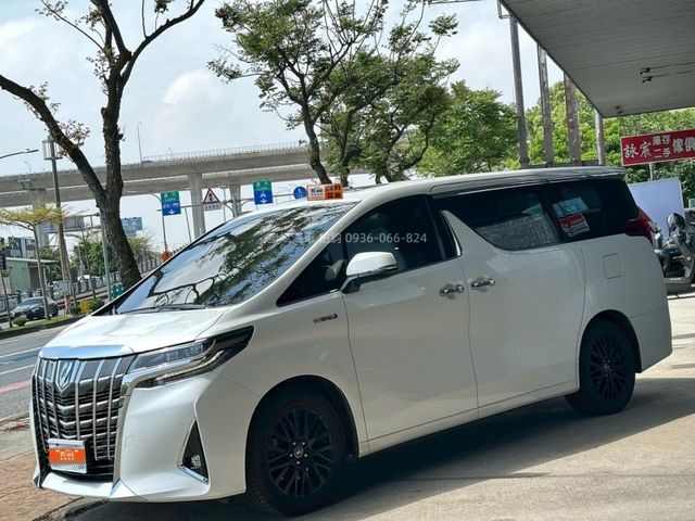 Toyota ALPHARD  第1張相片