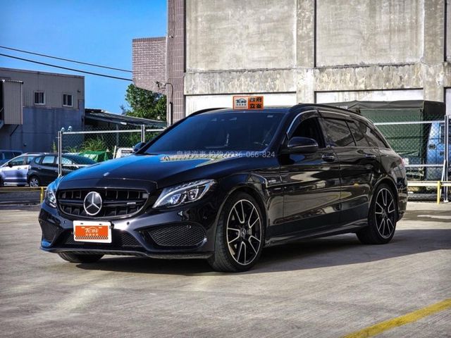 Mercedes-Benz/賓士 C43  第1張相片