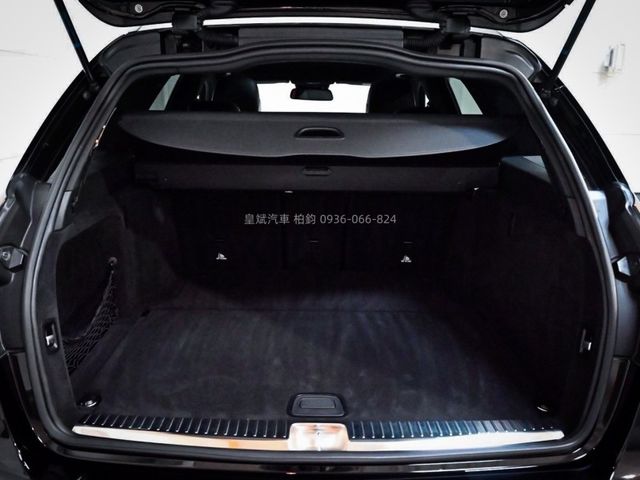 Mercedes-Benz/賓士 C43  第13張相片