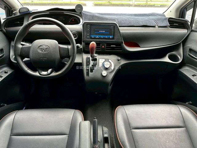 Toyota SIENTA  第5張相片