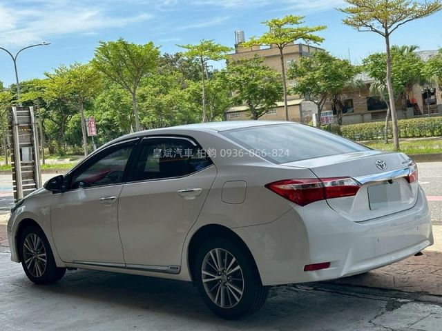 Toyota ALTIS  第4張相片