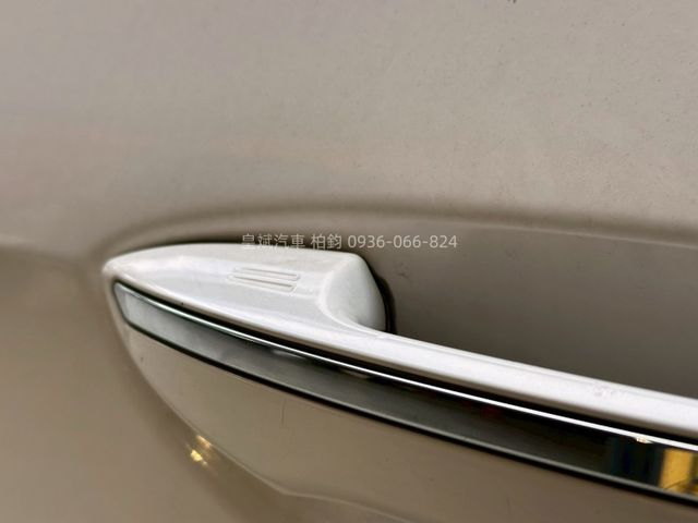 Toyota ALTIS  第7張相片