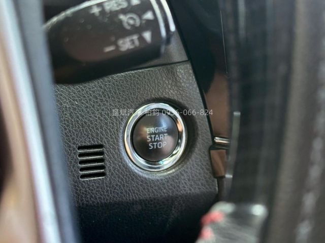 Toyota ALTIS  第12張相片