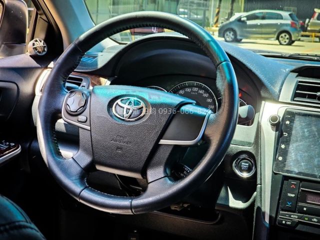 Toyota Camry  第9張相片