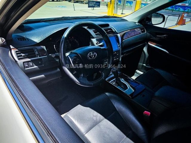 Toyota Camry  第10張相片