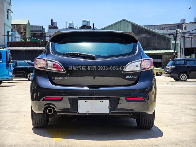 Mazda Mazda3  第7張相片