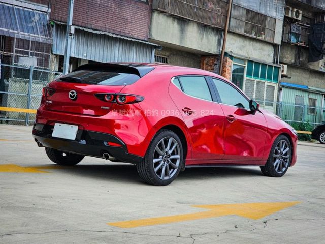 Mazda Mazda3  第4張相片