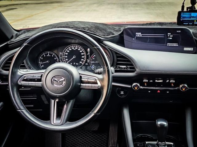 Mazda Mazda3  第10張相片