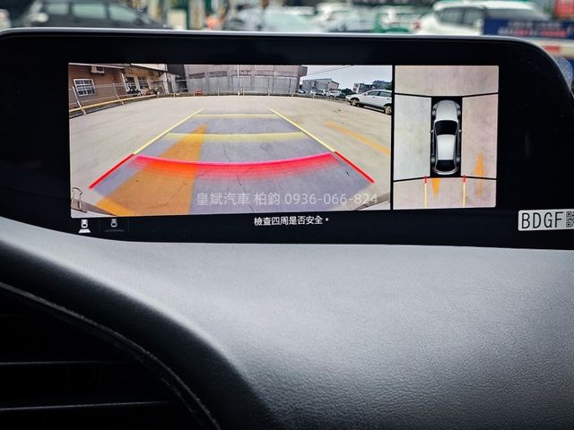Mazda Mazda3  第14張相片