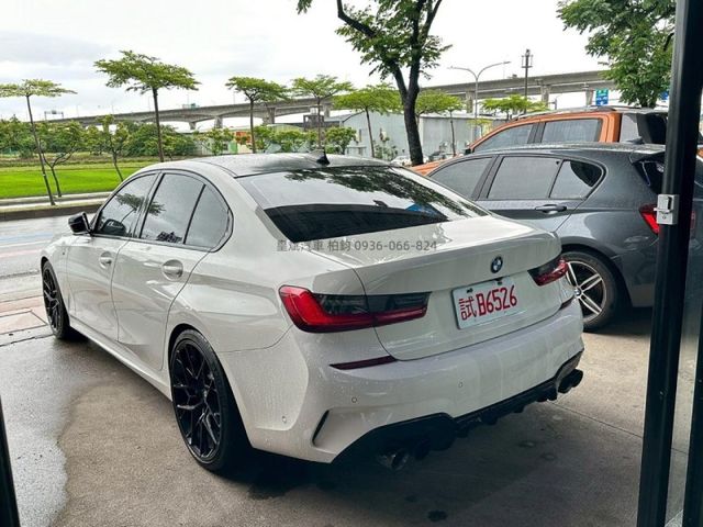 BMW/ 寶馬 320i M Sport  第4張相片