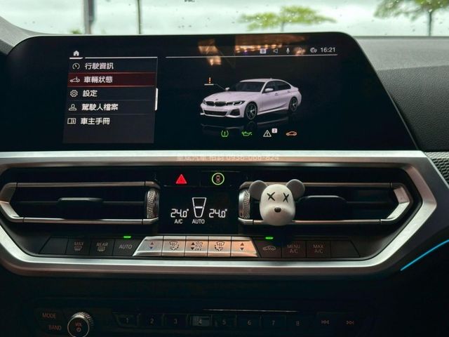 BMW/ 寶馬 320i M Sport  第11張相片