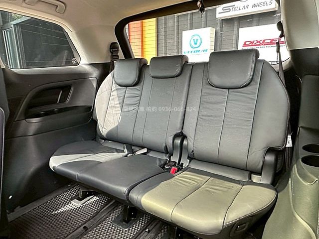 Toyota Previa  第7張相片