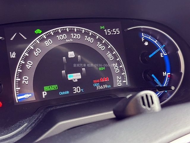 Toyota RAV4  第10張相片