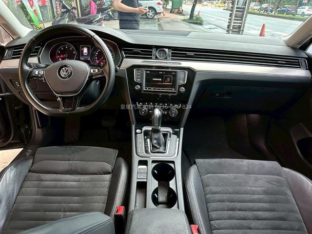 Volkswagen 福斯 Passat  第5張相片