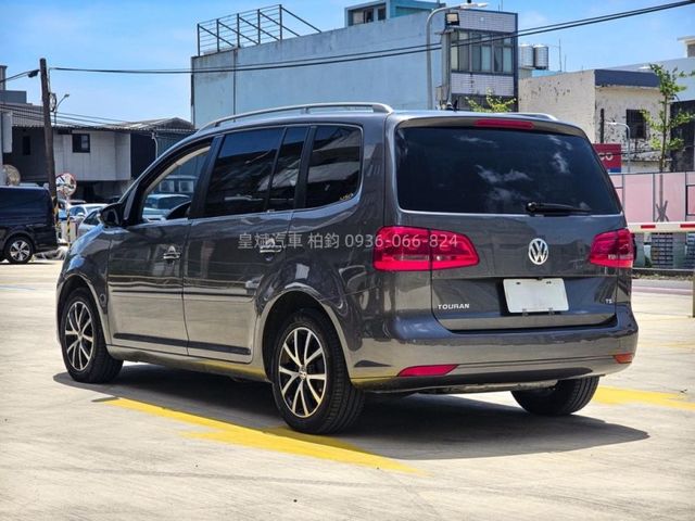 Volkswagen 福斯 Touran  第4張相片