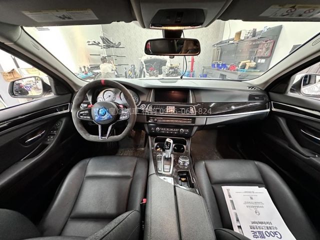 2015年528i 全車改新頭/G世代前後保/G世代頭燈/尾翼/四出排氣管/CS方向盤  第5張相片