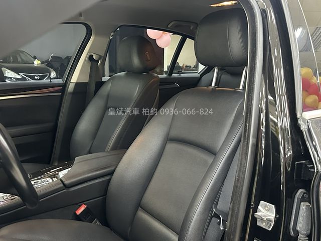 2015年520i 總代理/HID頭燈/改M-sport空力套件  第5張相片