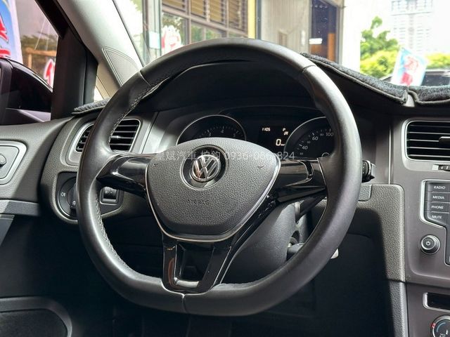 Volkswagen 福斯 Golf  第12張相片