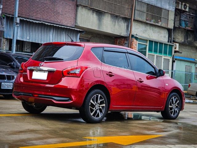 Nissan Tiida  第4張相片