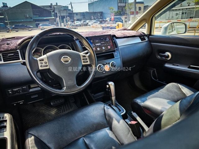 Nissan Tiida  第12張相片