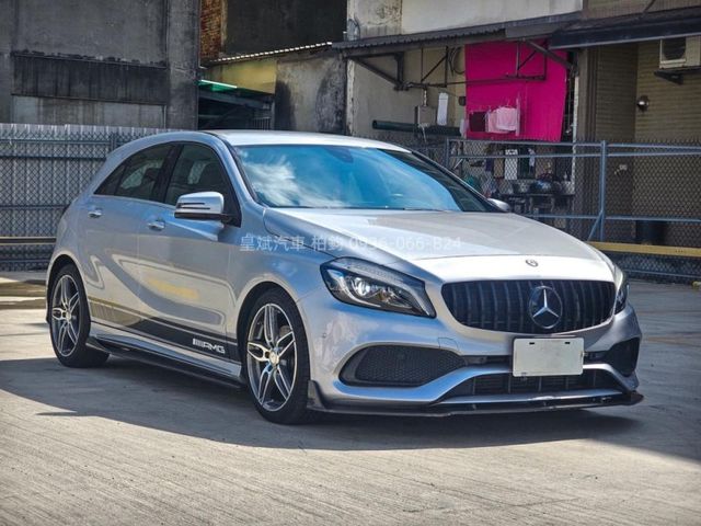 Mercedes-Benz/賓士 A-CLASS  第2張相片