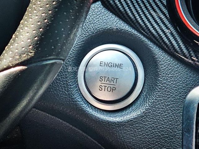 Mercedes-Benz/賓士 GLA250  第16張相片