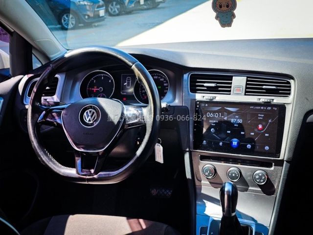 Volkswagen 福斯 Golf  第2張相片